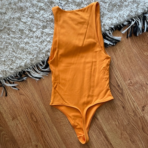 Babaton Aritzia orange thong bodysuit XS - Picture 3 of 3